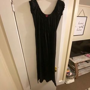 Mix & Co Small Black Maxi Dress